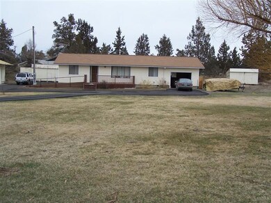 unlisted-address, Bend, OR 97701 - photo 2