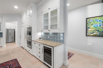 327 Meadowlakes Dr, Meadowlakes, TX 78654 - photo 6