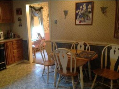 79 Forest Rd, Salisbury, MA 01952 - photo 4