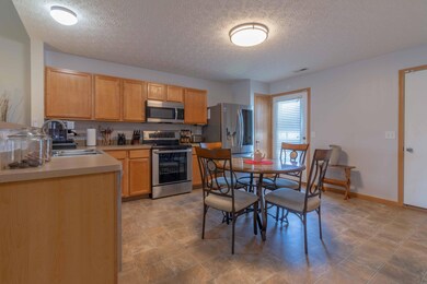 Kitchen/Eat