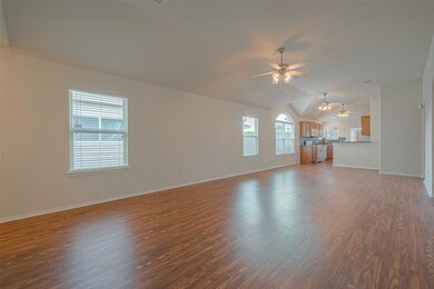 6814 Anson Point Ln, Houston, TX 77040 - photo 4