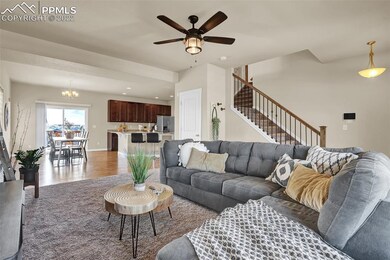 Tall ceilings with ample natural light. Open floor