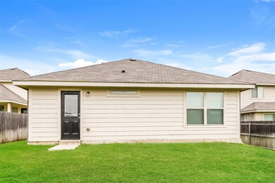 1709 Oriole St, Ennis, TX 75119 - photo 3