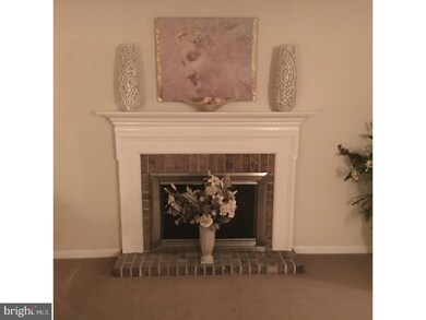 14 Braintree Common, Feasterville Trevose, PA 19053 - photo 4