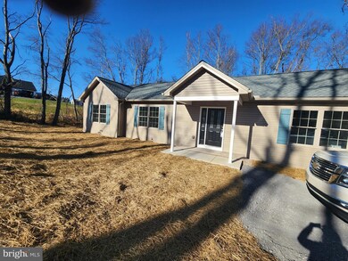 932 New Bloomfield Rd, Duncannon, PA 17020 - photo 4