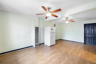 430 W Fig St, Compton, CA 90222 - photo 6