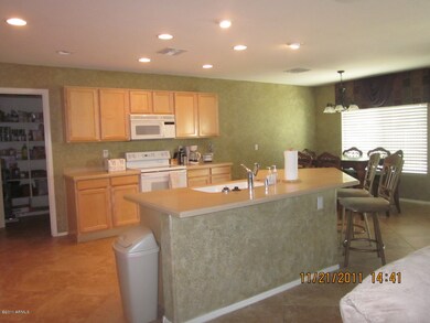 Open Kitchen with desirable island