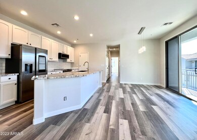 6 Kitchen 2