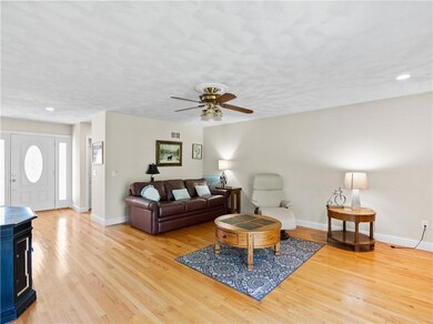 59 West St, Warren, RI 02885 - photo 7
