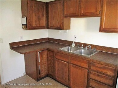 1625 Blair St, Lansing, MI 48910 - photo 7