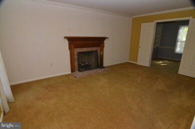 12001 Aspenwood Ln, Laurel, MD 20708 - photo 7