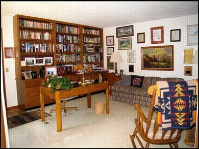 3412 Valley Creek Cir, Middleton, WI 53562 - photo 6