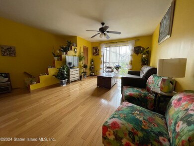 4199 Amboy Rd unit 6B, Staten Island, NY 10308 - photo 3