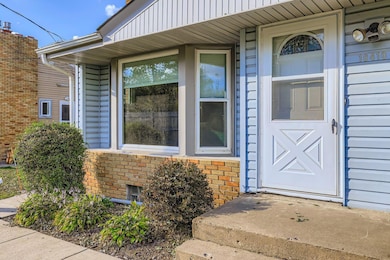 16418 Minnetonka Blvd, Minnetonka, MN 55345 - photo 2