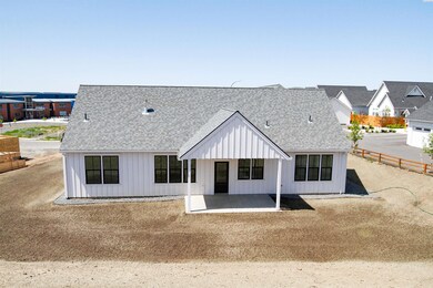 1235 Kamiak Ct, Pullman, WA 99163 - photo 3