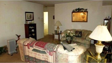 113A W Bluebell Ln unit 113A, Mount Laurel, NJ 08054 - photo 6