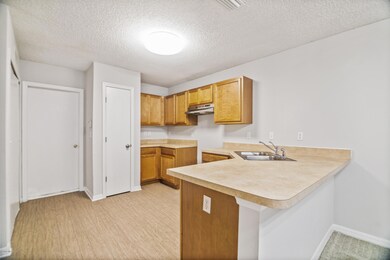 4615 Crib Ct, Jacksonville, FL 32210 - photo 6