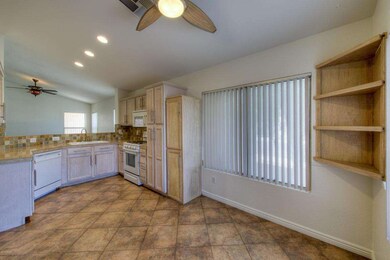 006_Dining Room & Kitchen
