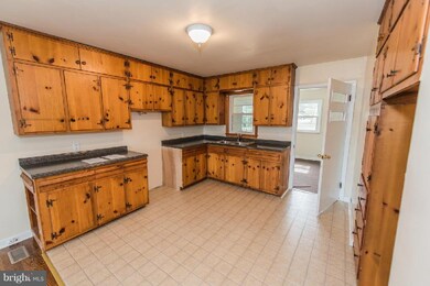 105 Rose Hill Ln, Toms Brook, VA 22660 - photo 7