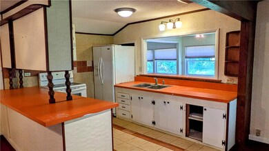 419 Pine St, Saint Simons Island, GA 31522 - photo 5