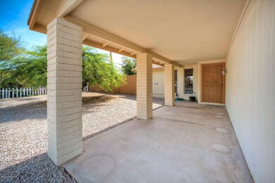 2210NLongmore03