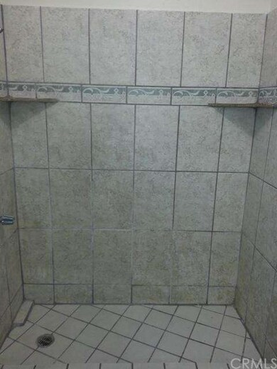 2611 E 132nd St, Compton, CA 90222 - photo 4