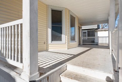 1317 N Elm St, Muncie, IN 47303 - photo 2