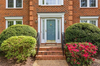 An elegant and welcoming entrance to this 3-sided