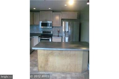 9522 Lanham Severn Rd, Lanham, MD 20706 - photo 7