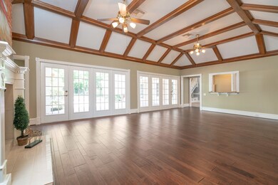 109 Charleston St, Friendswood, TX 77546 - photo 5