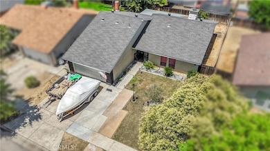 4883 E Geary St, Fresno, CA 93725 - photo 5