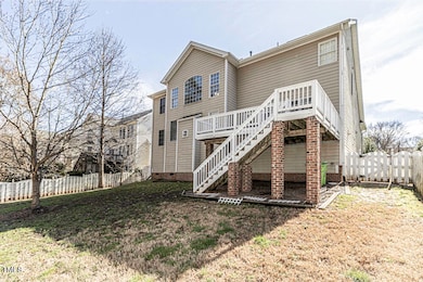 9244 Palm Bay Cir, Raleigh, NC 27617 - photo 4