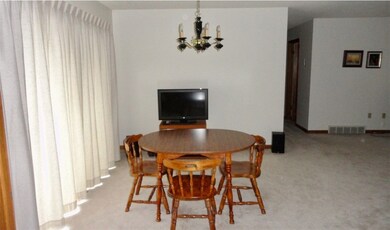 296 Raspberry Ln, Edinboro, PA 16412 - photo 5