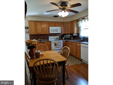 823 Vermont Ave, Woodbury, NJ 08096 - photo 7