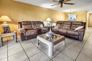 9351 NW 14th Ct unit 247, Pembroke Pines, FL 33024 - photo 4