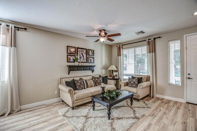 DINING LIVING 4