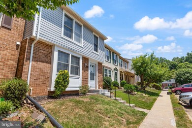 9008 Golden Leaf Ct, Springfield, VA 22153 - photo 6