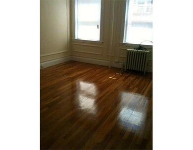 203 Winthrop Rd unit 2, Brookline, MA 02445 - photo 3