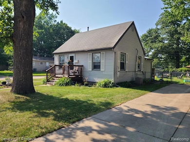1107 E Hayes Ave, Hazel Park, MI 48030 - photo 7