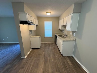 3614 Forest Ave unit 11, Memphis, TN 38122 - photo 3