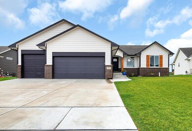 4527 N Atherton Ct, Maize, KS 67101 - photo 2