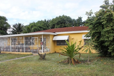 3135 NW 82nd St, Miami, FL 33147 - photo 3