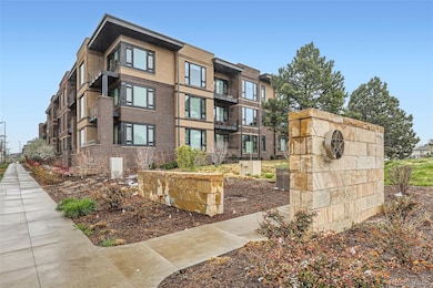 6618 E Lowry Blvd unit 307, Denver, CO 80230 - photo 2