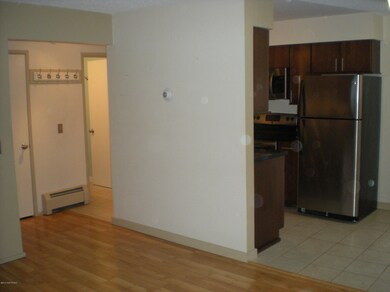 3031 Lois Dr unit 301, Anchorage, AK 99517 - photo 6