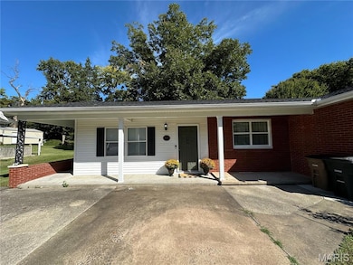 244 Camellia Dr, Cape Girardeau, MO 63703 - photo 2