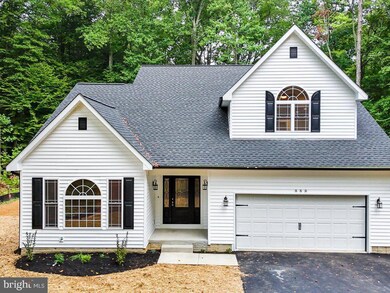 888 Marlboro Rd, Lothian, MD 20711 - photo 2