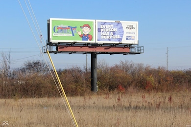 5520 Rock Hampton Ct, Indianapolis, IN 46268 - photo 2