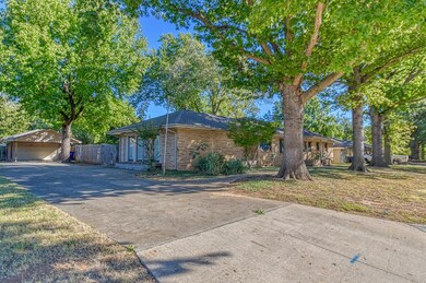 1221 Cruce St, Norman, OK 73069 - photo 4