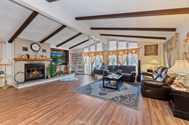 10961 Desert Lawn Dr unit 143, Calimesa, CA 92320 - photo 6