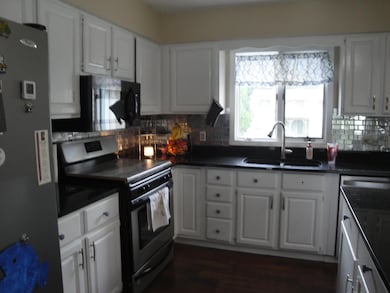 2308 Flint Ct, Dyer, IN 46311 - photo 4